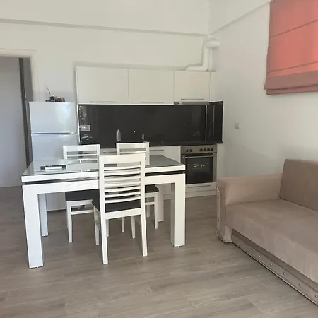 Kristiana Apartment *