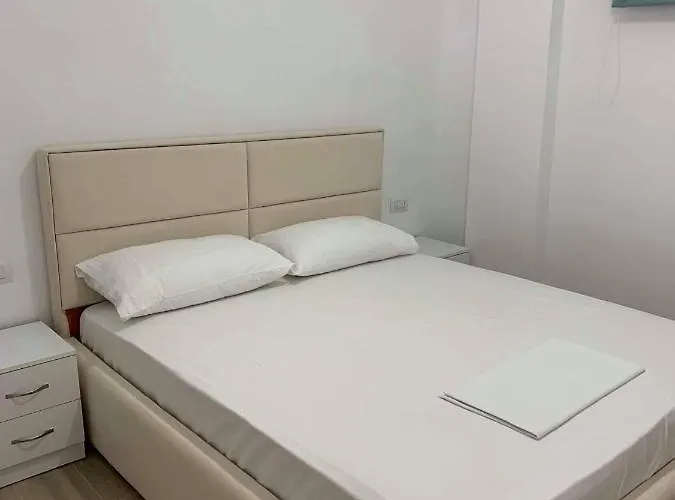 Kristiana * Sarandë